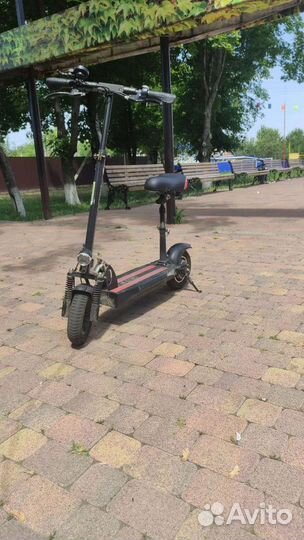 Самокат взрослый электрический бу Coolco M4