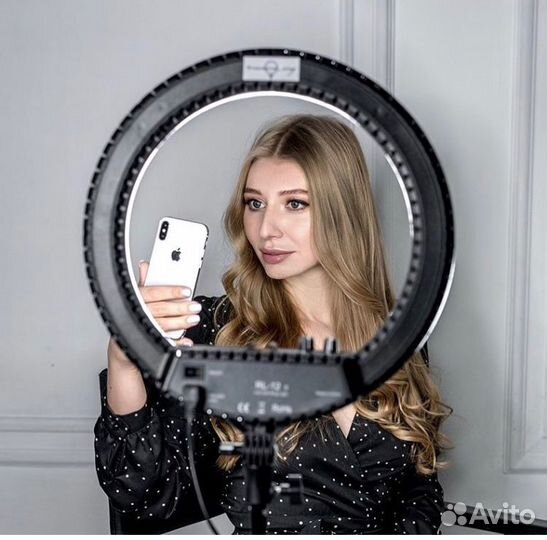 Кольцевая лампа