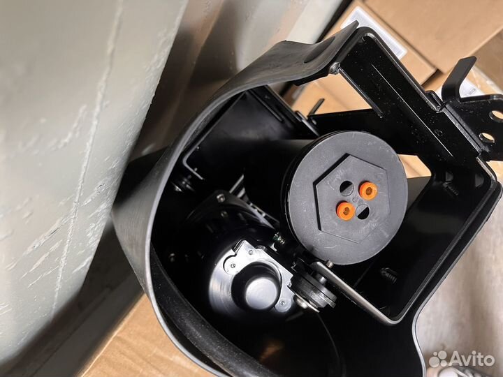 Компрессор на infiniti 56/80 для пневмоподвески