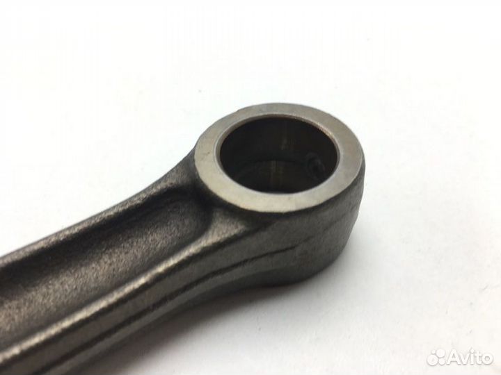 Шатун Audi A6 4B2 AGA 1998