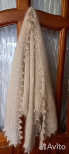 Пуховая шаль косынка