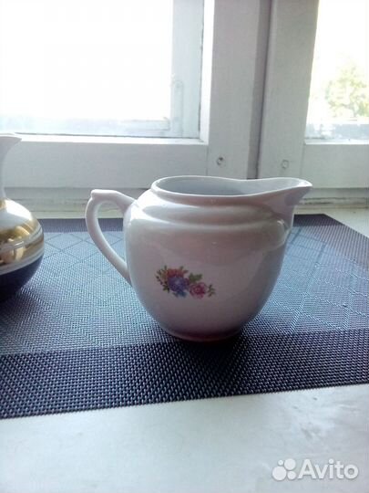 Фарфоровый молочник СССР Вербилки