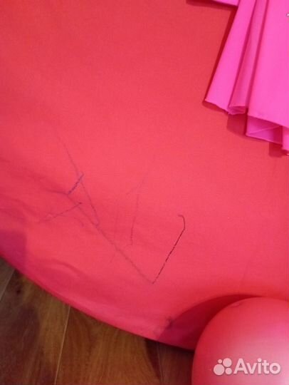 Костюм, обручи, мяч