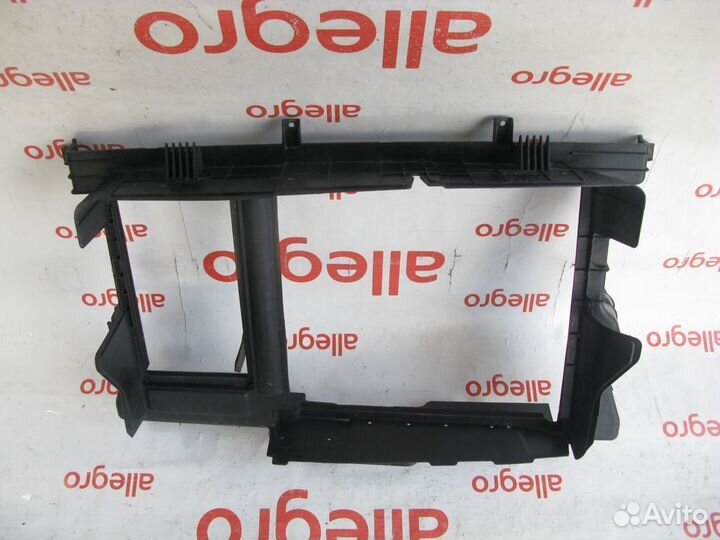 Панель воздуховод радиатора Hyundai Santa Fe 2018+