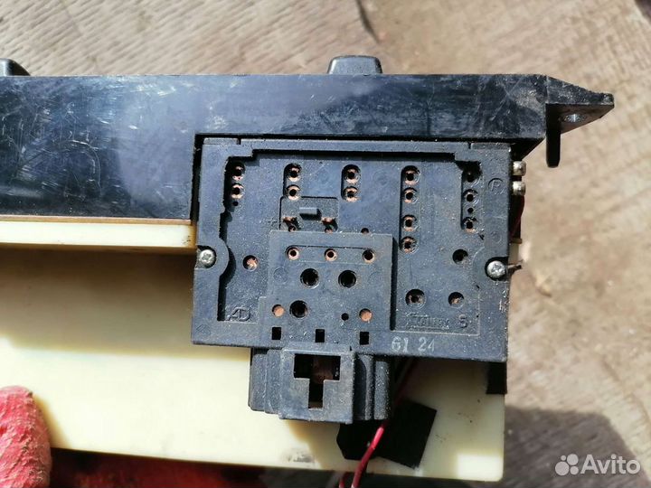 Блок управления кондиционером мазда 626 99г