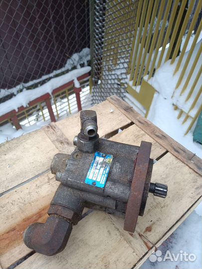 Насос рулевого