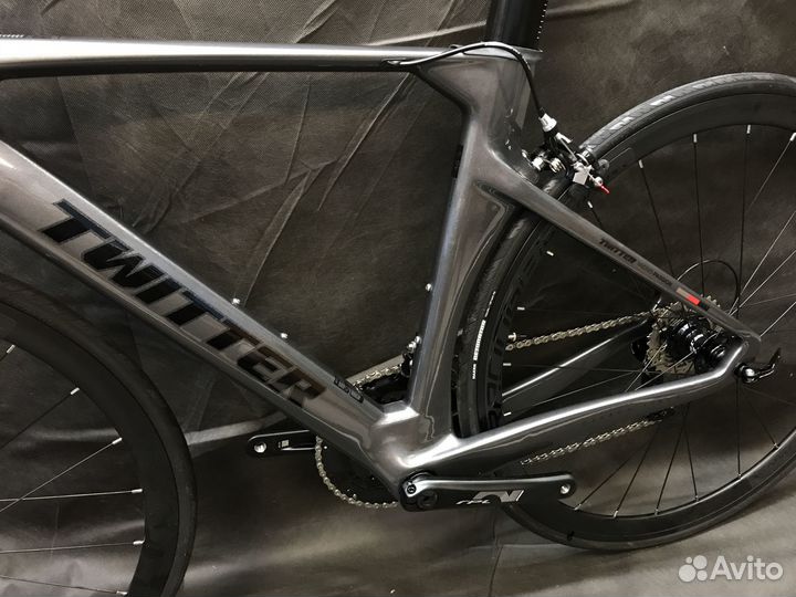 Карбоновый шоссейник Twitter R10 carbon 2х11
