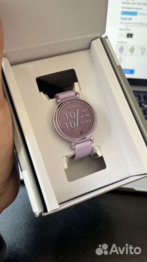 Часы Garmin Lily 2 Metallic Lilac with Lilac Silic