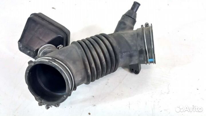 Патрубок воздушного фильтра Toyota Camry v55