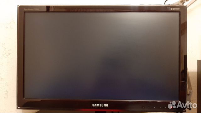 Монитор Samsung P2350