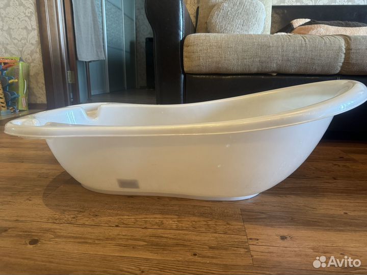 Ванночка для купания новорожденного