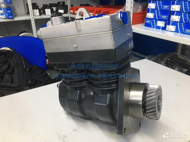 Компрессор Мерседес Аксор 4571304715