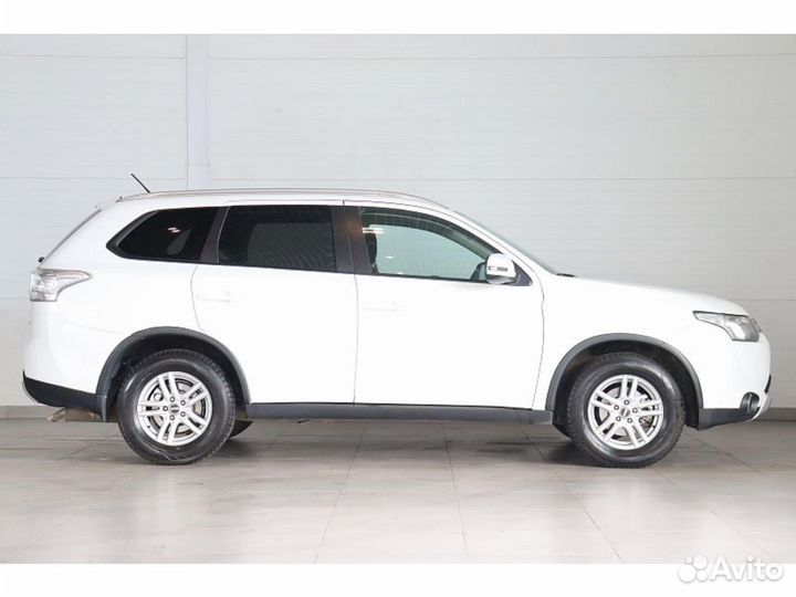 Mitsubishi Outlander 2.4 CVT, 2014, 168 617 км