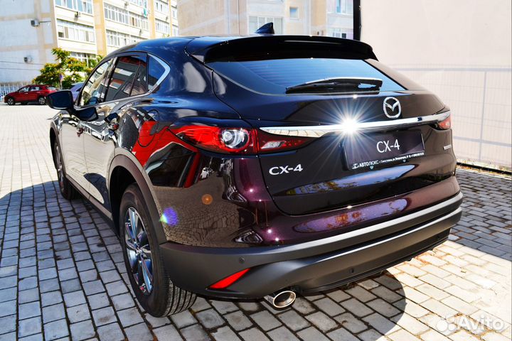 Mazda CX-4, 2023