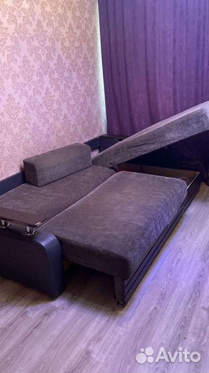 Угловой диван бу