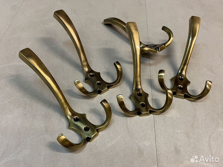 Крючки для одежды, гардероба бронзовые (5шт) литые