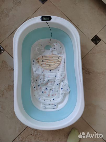 Ванночка для купания складная с термометром