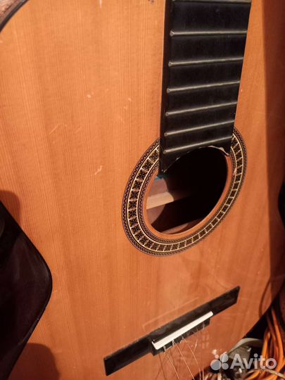 Гитара 4/4 классическая