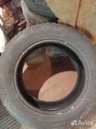 Nokian Tyres Hakkapeliitta 7 225/60 R17