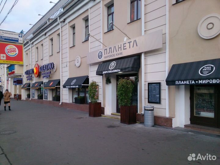 Купить маркизу для дома, дачи, кафе и ресторана