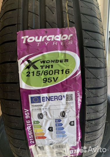 Roadmarch EcoPro 99 215/60 R16 95V