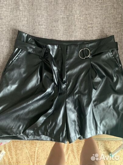 Шорты женские