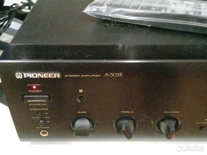Усилитель Pioneer A-303R
