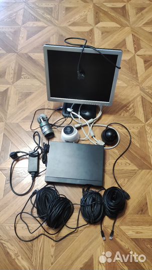 Комплект видеонаблюдения