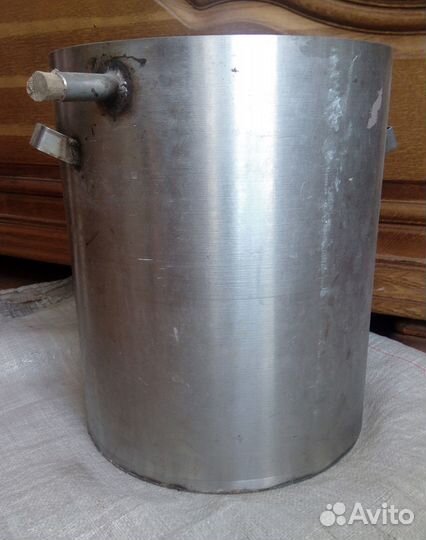 Бак из нержавеющей стали