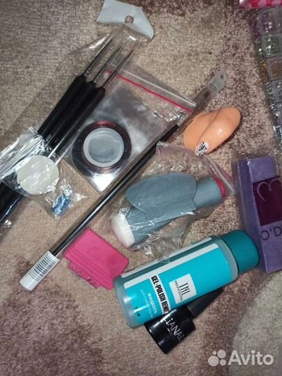 Материалы для наращивания ногтей