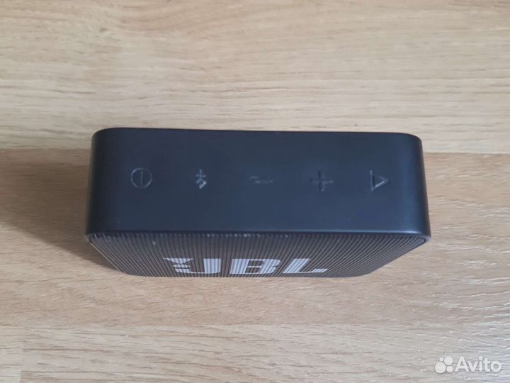 Музыкальная колонка jbl Go2