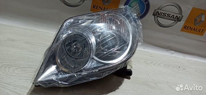 Фара Geely MK Лев