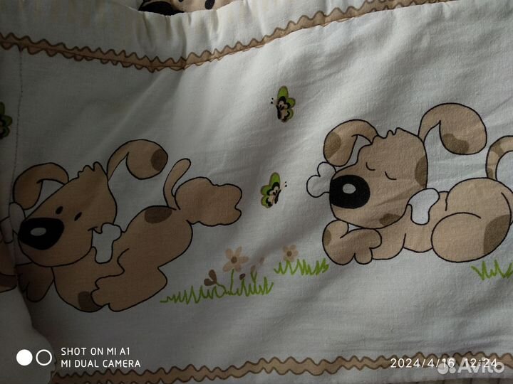 Бамперы, бортики в детскую кроватку