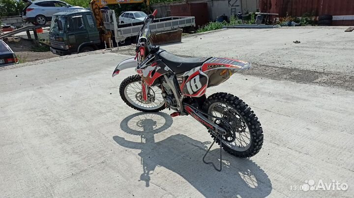 Продам Yamaha YZ250F