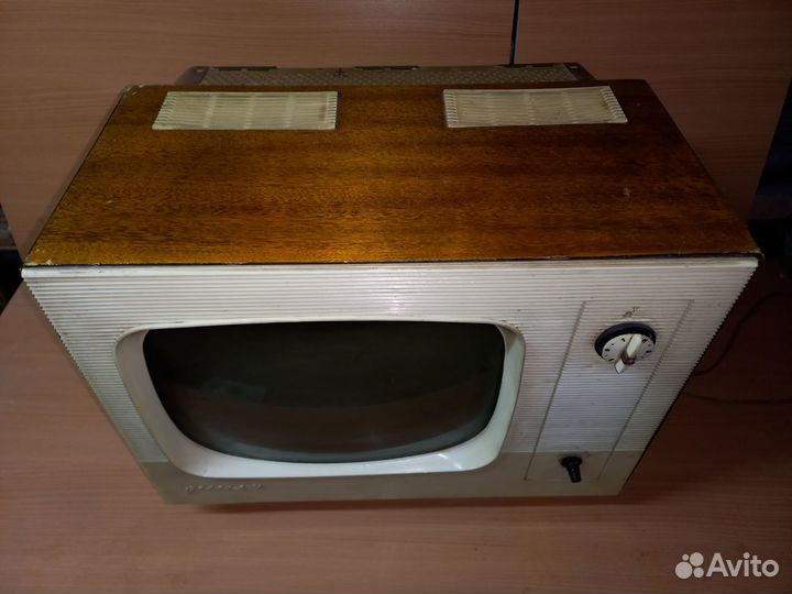 Телевизор ретро