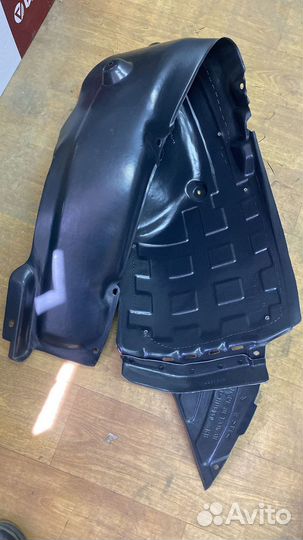 Подкрылок передний Hyundai i40