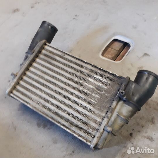 Радиатор интеркулера Ауди А4 Фольксваген Пассат Б5