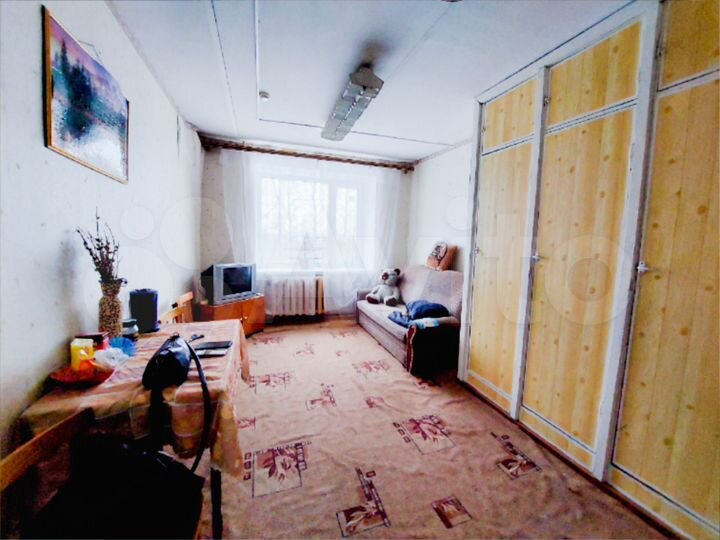 Комната 17 м² в 3-к., 3/5 эт.