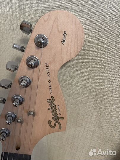 Гитара Fender Squier Statocaster Affinity