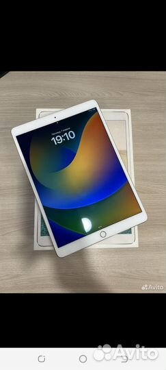 iPad pro 10 5 64Гб