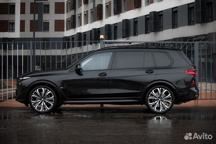 BMW X7 4.4 AT, 2023, 43 км