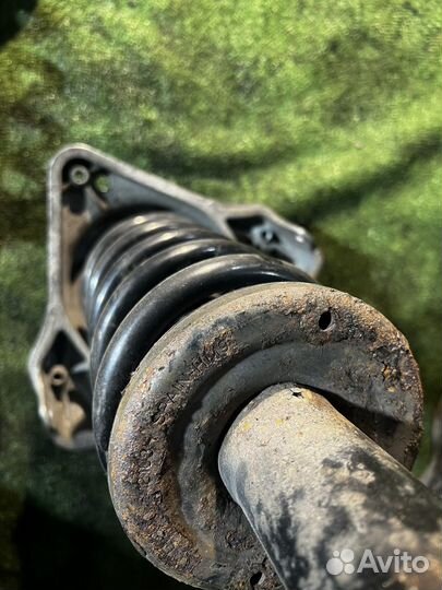 Стойки Audi A6 3.0 TDI