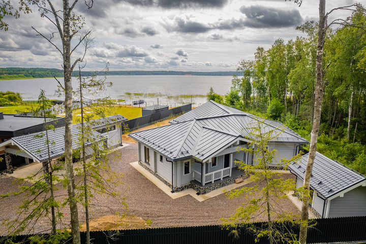 Дом 203 м² на участке 15 сот.