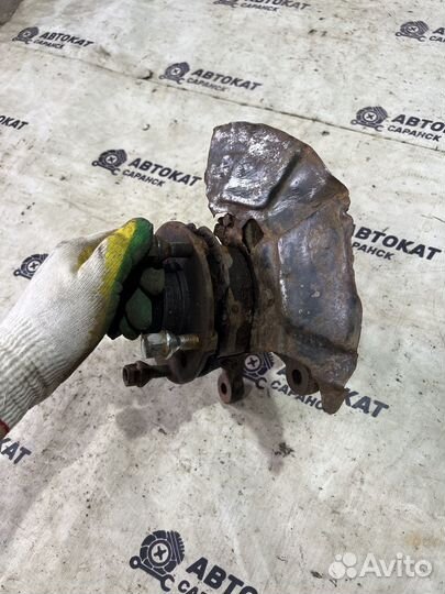 Поворотный кулак левый BMW e36