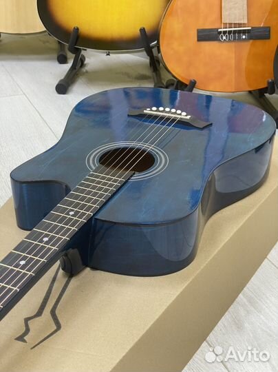 Новая акустическая гитара
