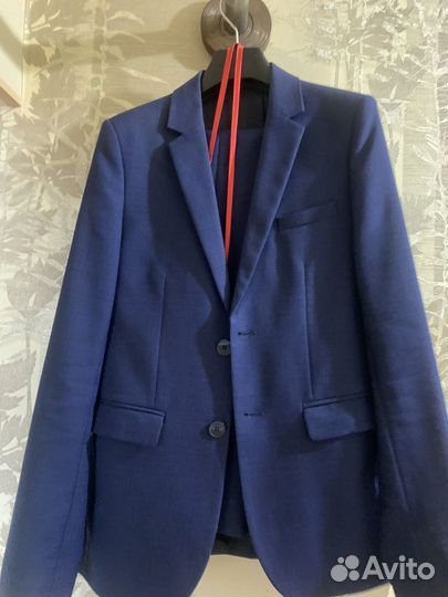 Школьный костюм