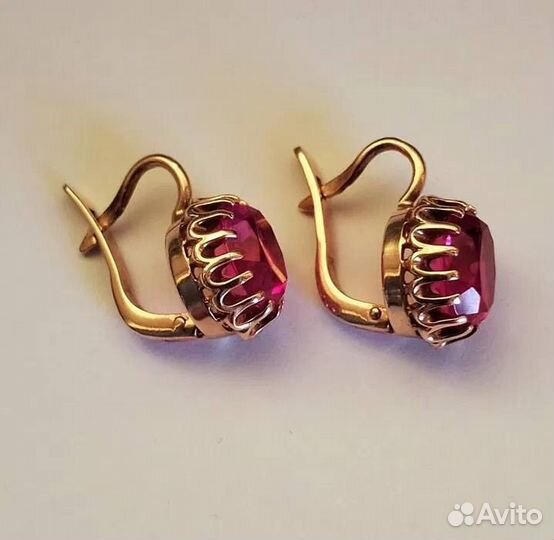 Золотые серьги