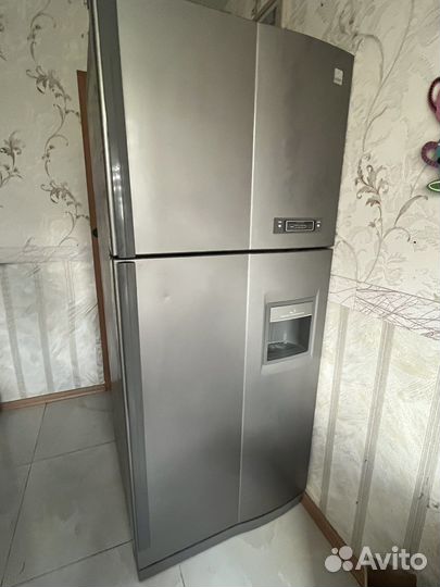 Холодильник daewoo рабочий с изьянами