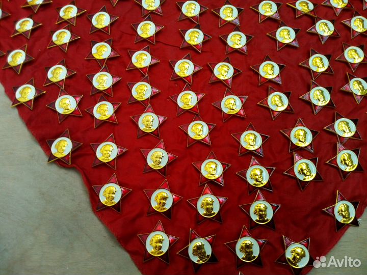 Значки СССР