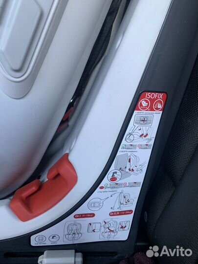 Детское автокресло chicco 9 до 36 кг isofix